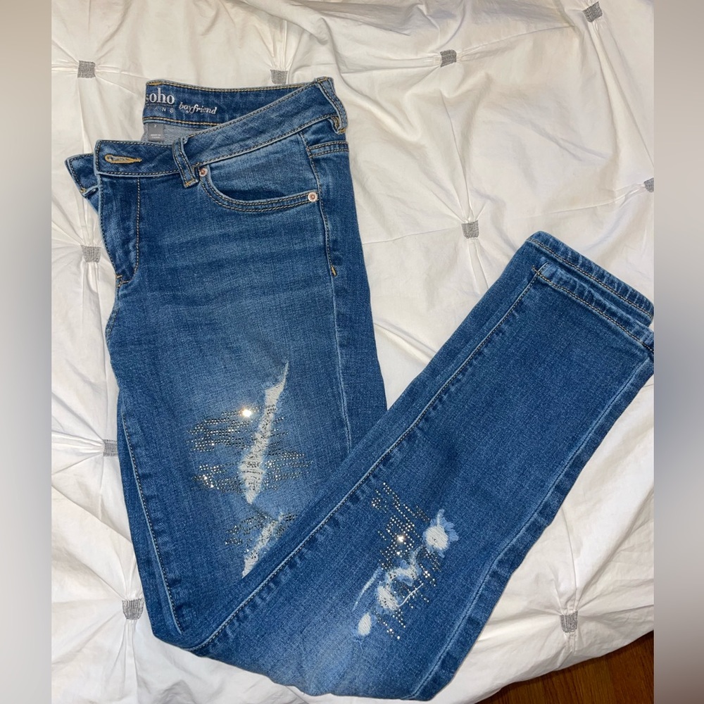 Bedazzled ankle jeans